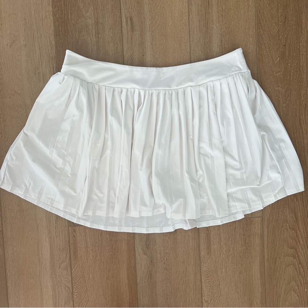 Adidas White Pleated Women's Golf Skirt - XL - Great Condition!